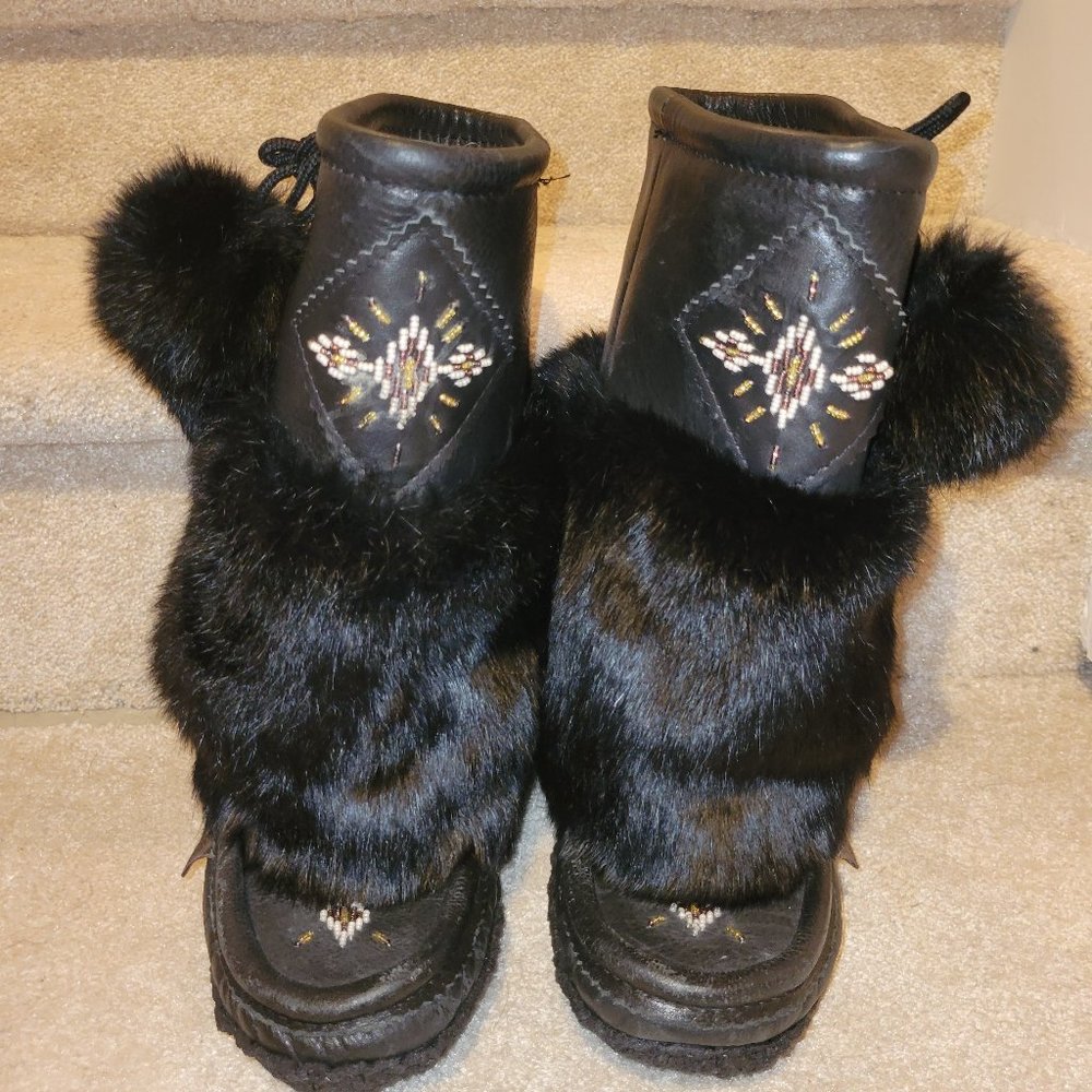 Ladies Mukluk Boots - Black
